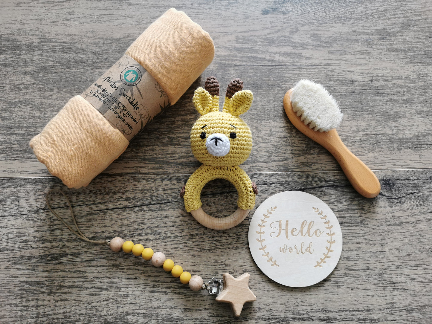 Baby Rattle Gift Set Hamper Giraffe