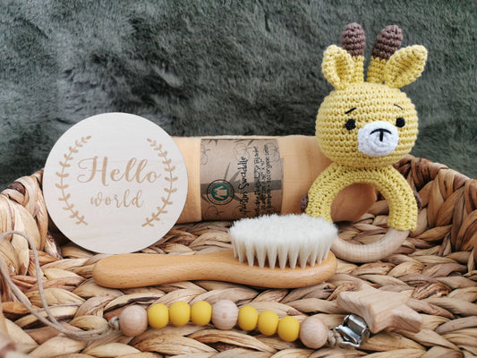 Baby Rattle Gift Set Hamper Giraffe